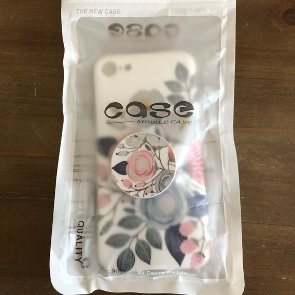BNWT IPhone 8 silicone case - Picture 4 of 6